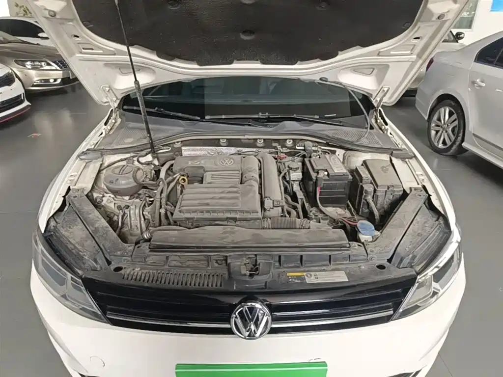 Volkswagen Lamando 2015 280TSI DSG Comfort фото 20