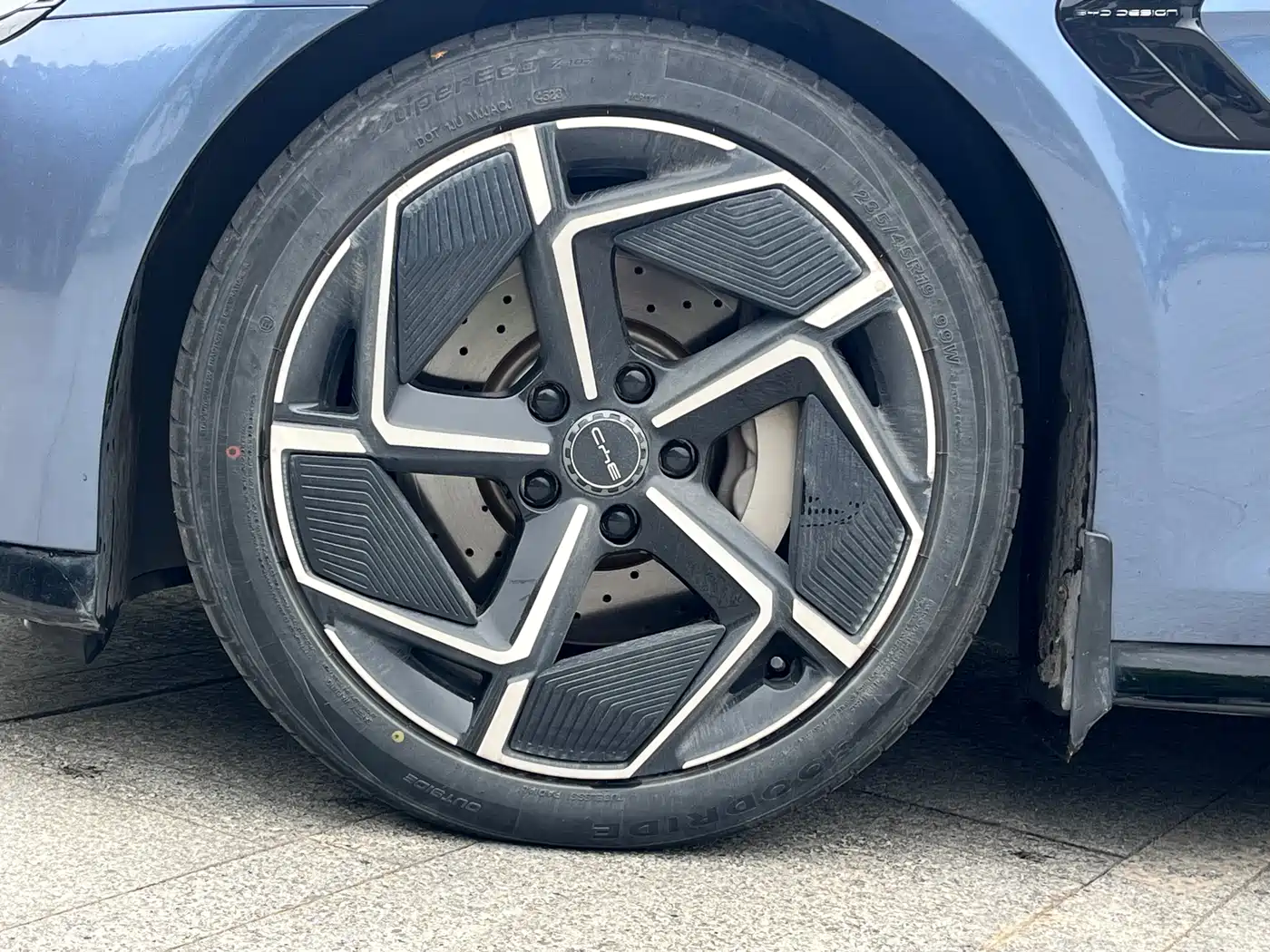 BYD Seal 2022 700km Long Range RWD Edition фото 4