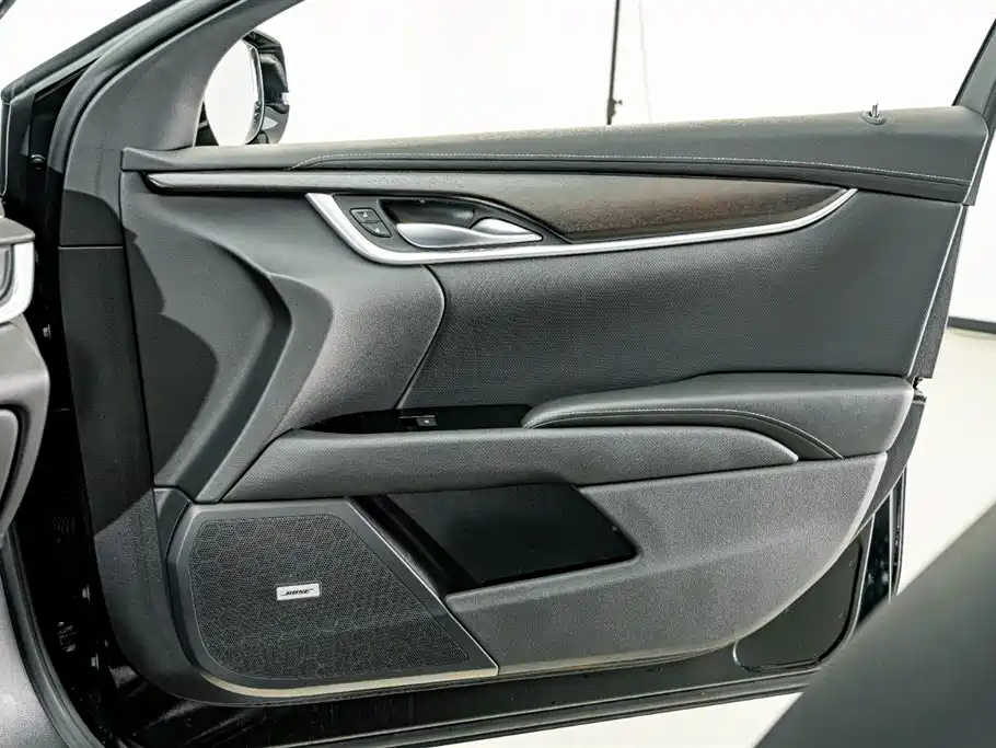 Cadillac XTS 2018 28T Elite фото 15