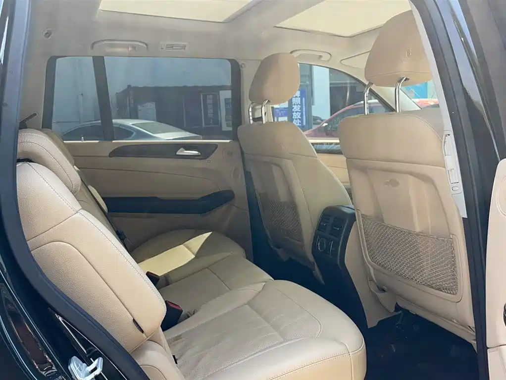 Mercedes-Benz GLS 2016 GLS 400 4MATIC Dynamic фото 17