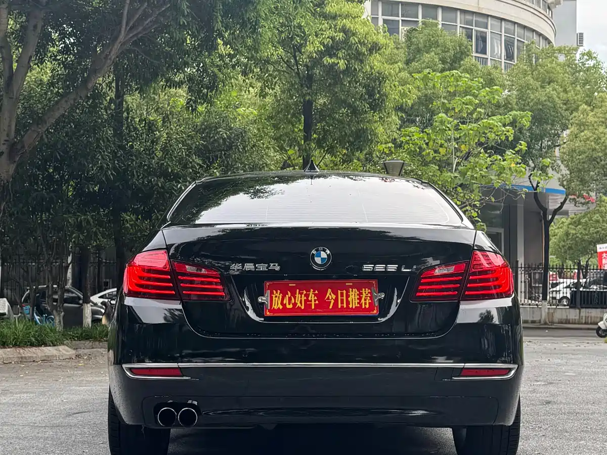 BMW 5 Series 2017 525Li Luxury Design Package фото 7