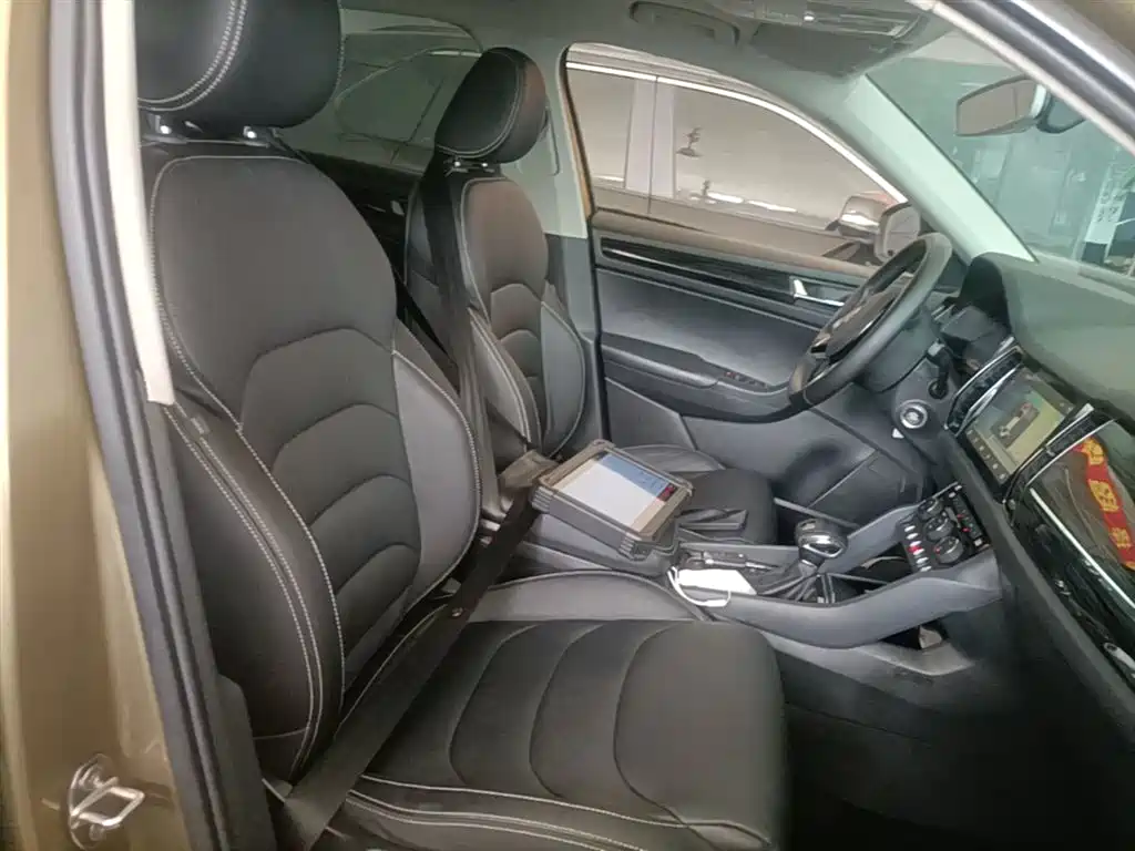 Škoda Kodiaq 2017 TSI330 7-seater 2WD Luxury Edition фото 25