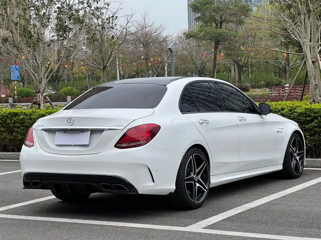 Mercedes-Benz C-Class AMG 2017 AMG C 63 фото 7