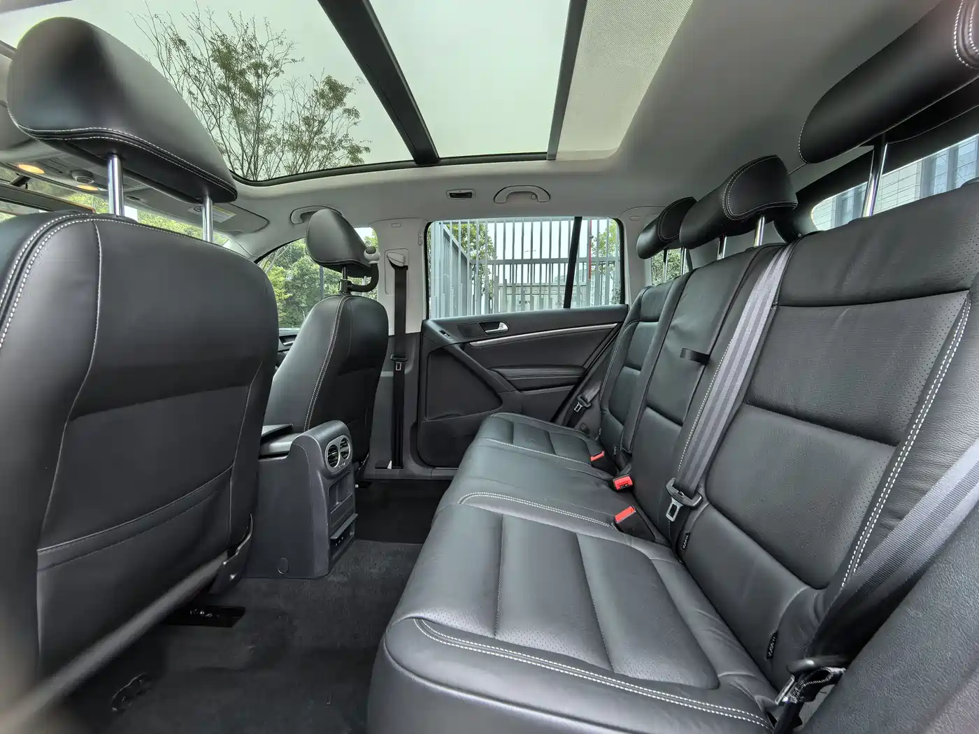 Volkswagen Tiguan 2016 Model 300TSI Automatic 2WD Luxury Edition фото 15