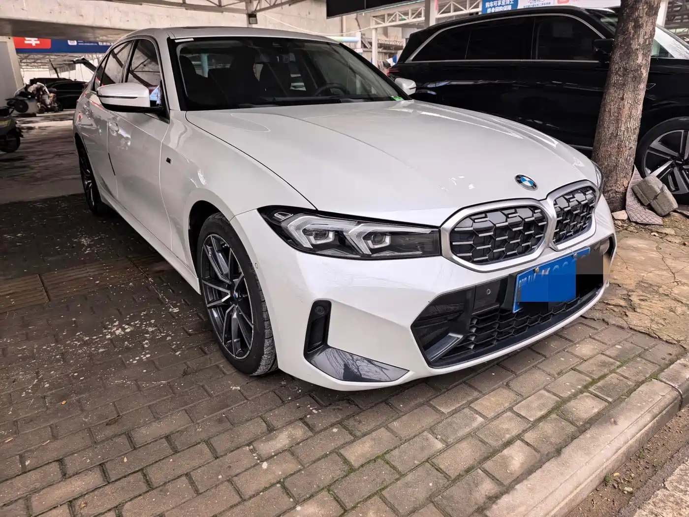 BMW 3 Series 2023 325Li M Sport Package фото 3