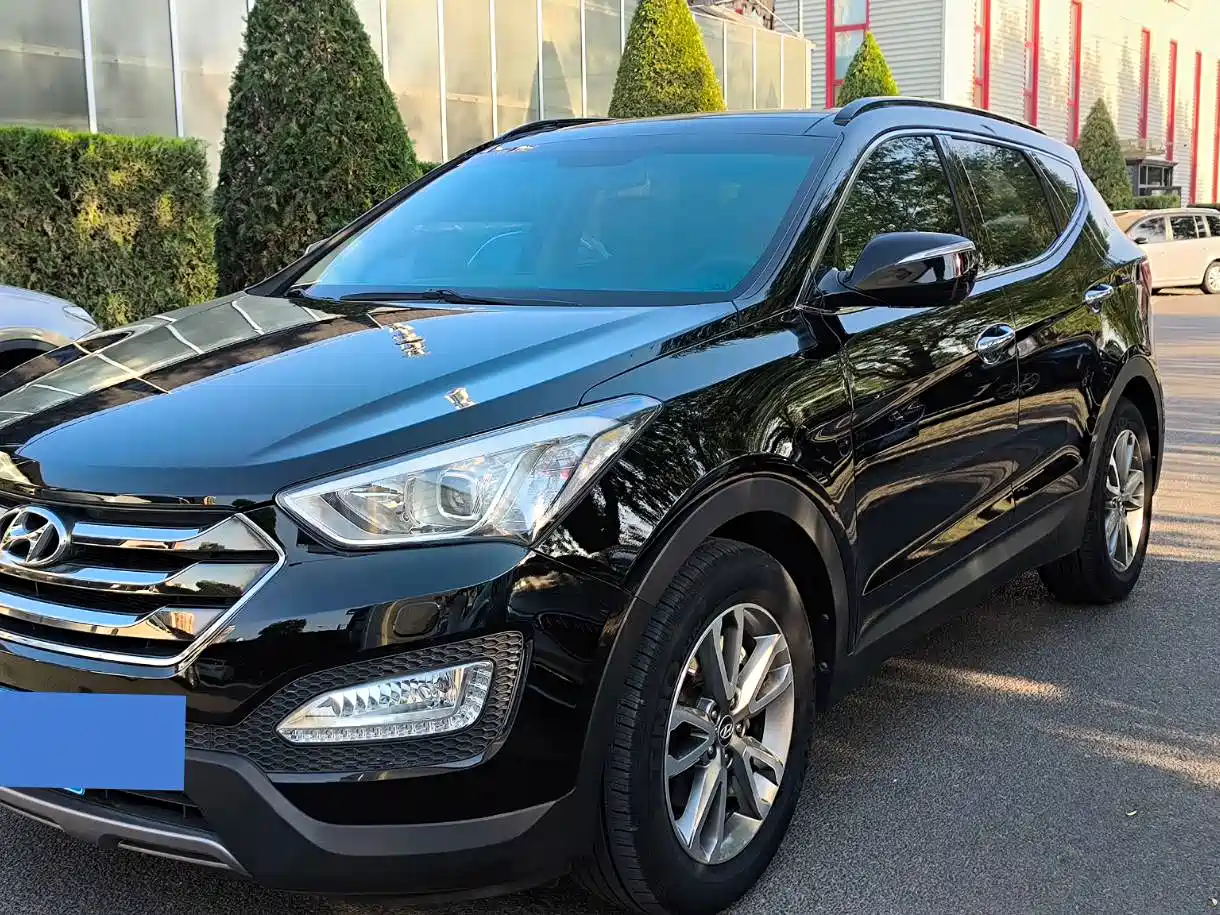 Hyundai Santa Fe 2013 2.4L Automatic AWD Premium