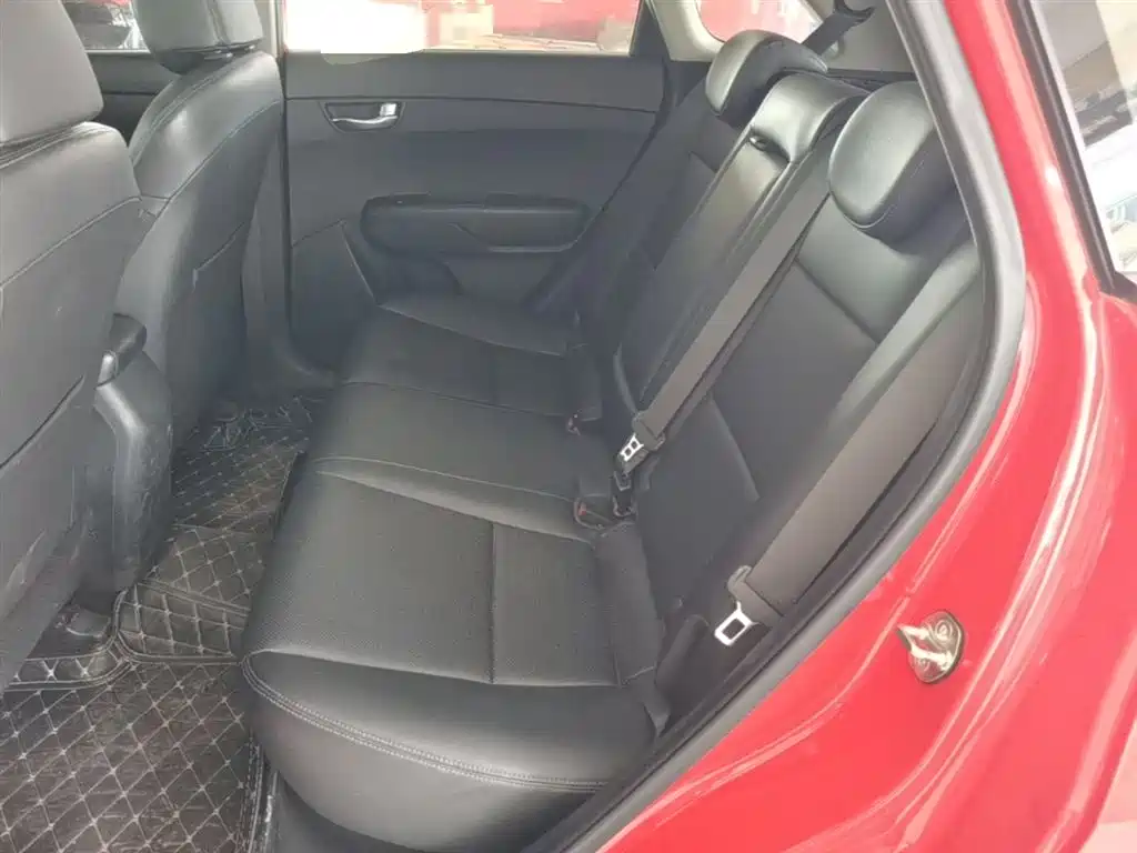 Kia KX3 Smart Run 2015 1.6L Automatic 2WD DLX фото 17