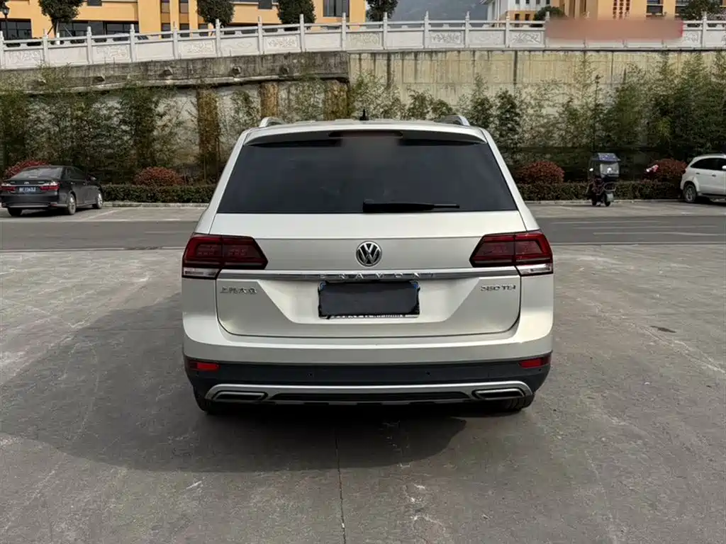 Volkswagen Teramont 2019 380TSI 4WD Comfort China V фото 5