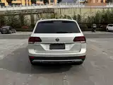 Photo 5 - Volkswagen Teramont