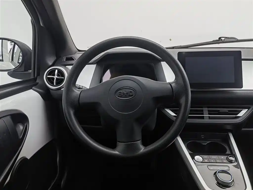 BYD e1 2020 Smart Comfort фото 11