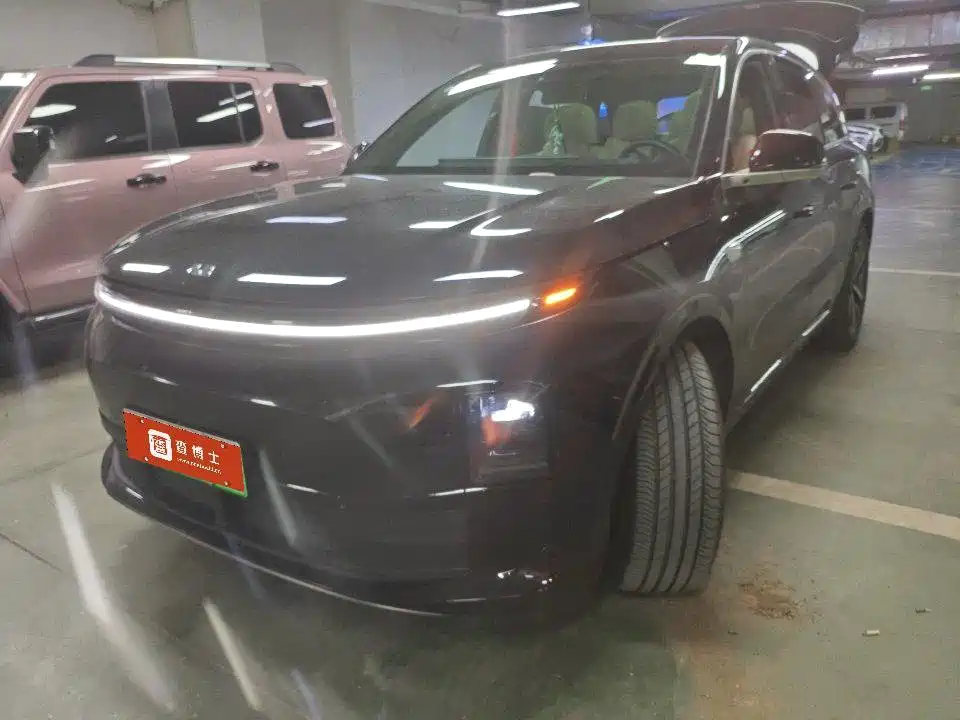 Li Auto L6 2024