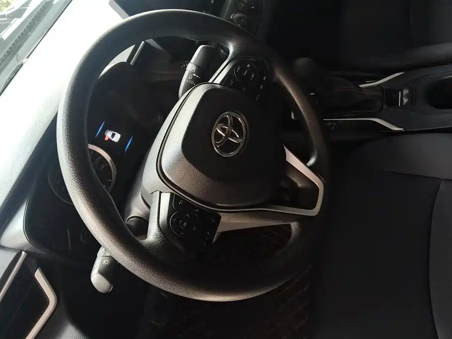 Toyota Corolla 2021 1.2T S-CVT Elite Edition фото 15