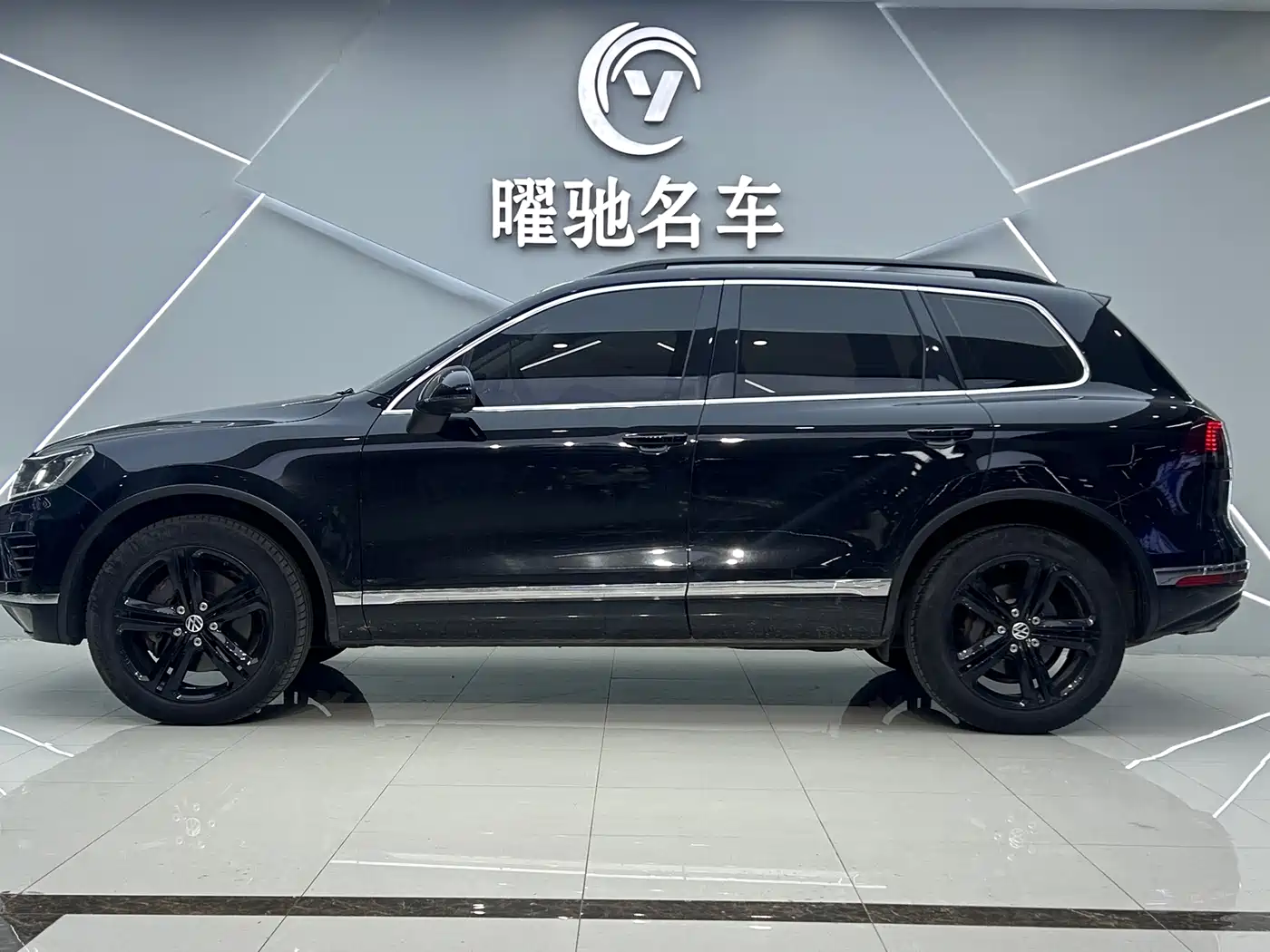 Volkswagen Touareg 2016 3.0TSI Standard фото 3