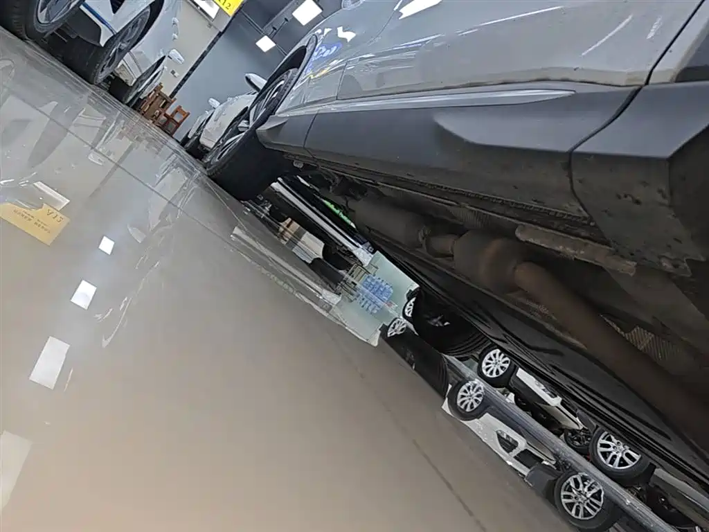 BYD Song PLUS PHEV 2023 Champion Edition DM-i 110KM Flagship фото 21