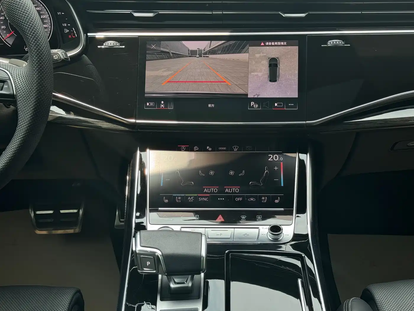 Audi Q8 2022 55 TFSI Exclusive Dynamic фото 12