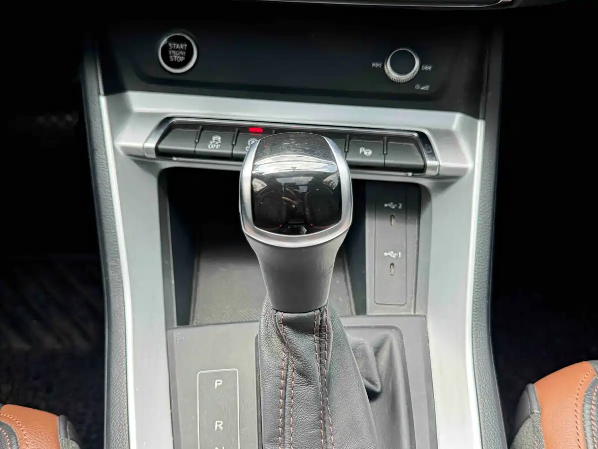 Audi Q3 2022 35 TFSI Fashion Elegance фото 17