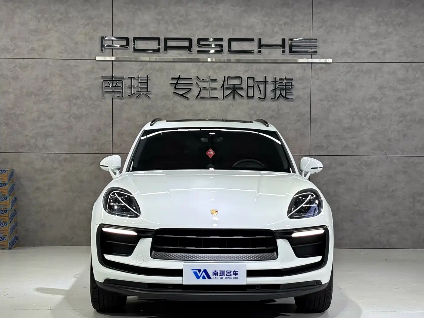 Porsche Macan 2024 Macan 2.0T фото 2