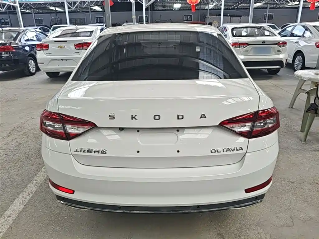 SKODA OCTAVIA