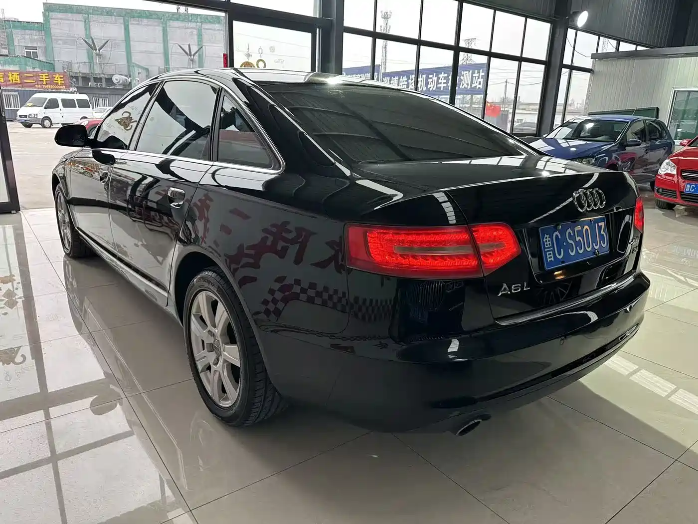 Audi A6L 2011 Model 2.4L Comfort фото 12