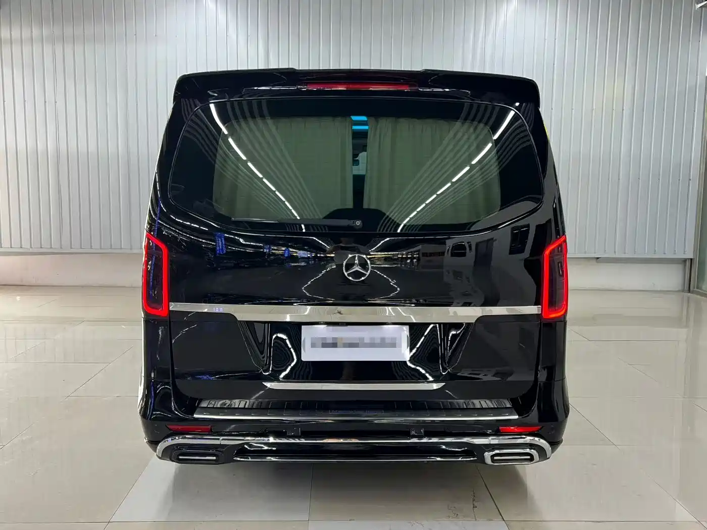 Mercedes-Benz Vito 2023 2.0T Business 7-Seater фото 9