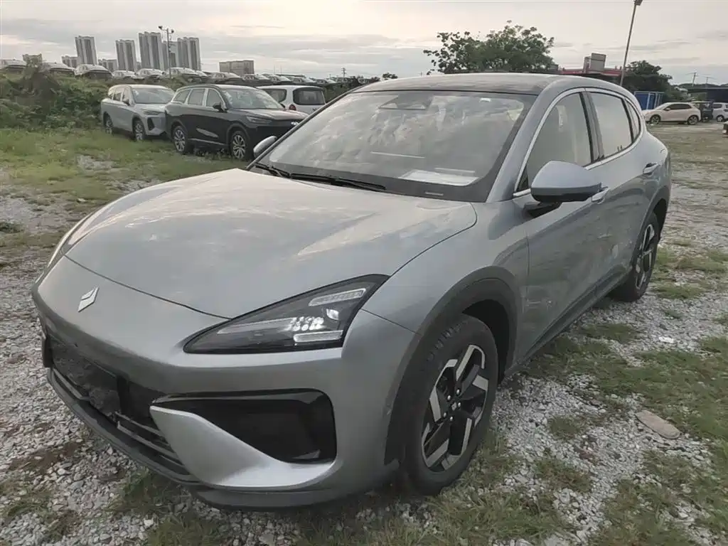 Baojun Yunhai 2024 60km Plug-in Hybrid