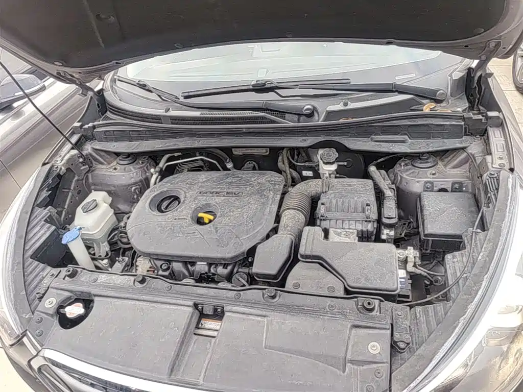 Hyundai Beijing Hyundai ix35 2015 2.0L Automatic 2WD Smart Type China IV фото 20