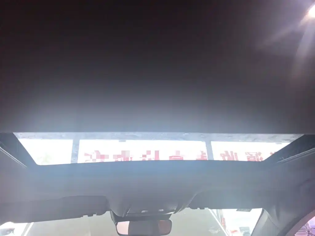 BYD Qin Pro 2018 1.5TI Automatic Smart Connected Premium Edition фото 18