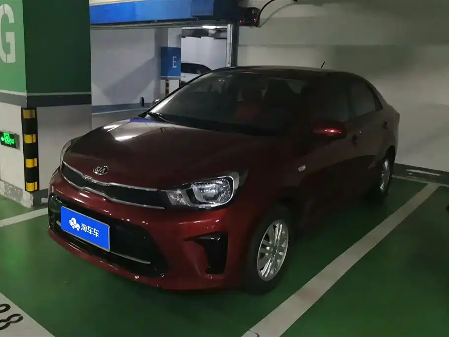 Kia Huan Chi 2017 1.4L Manual Smart Fashion