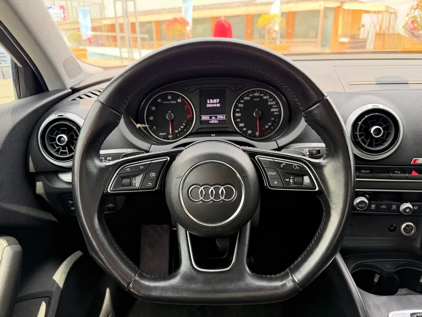 Audi A3 2018 30th Anniversary Limousine 35 TFSI Sport фото 5