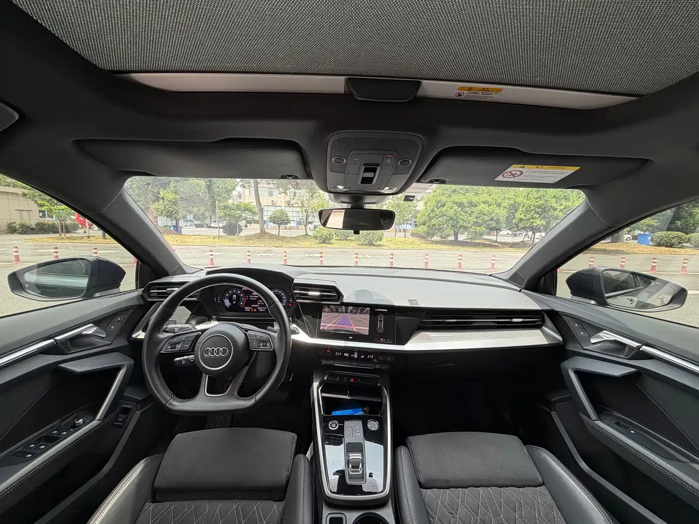 Audi A3 2024 Model Sportback 35 TFSI RS Edition фото 5