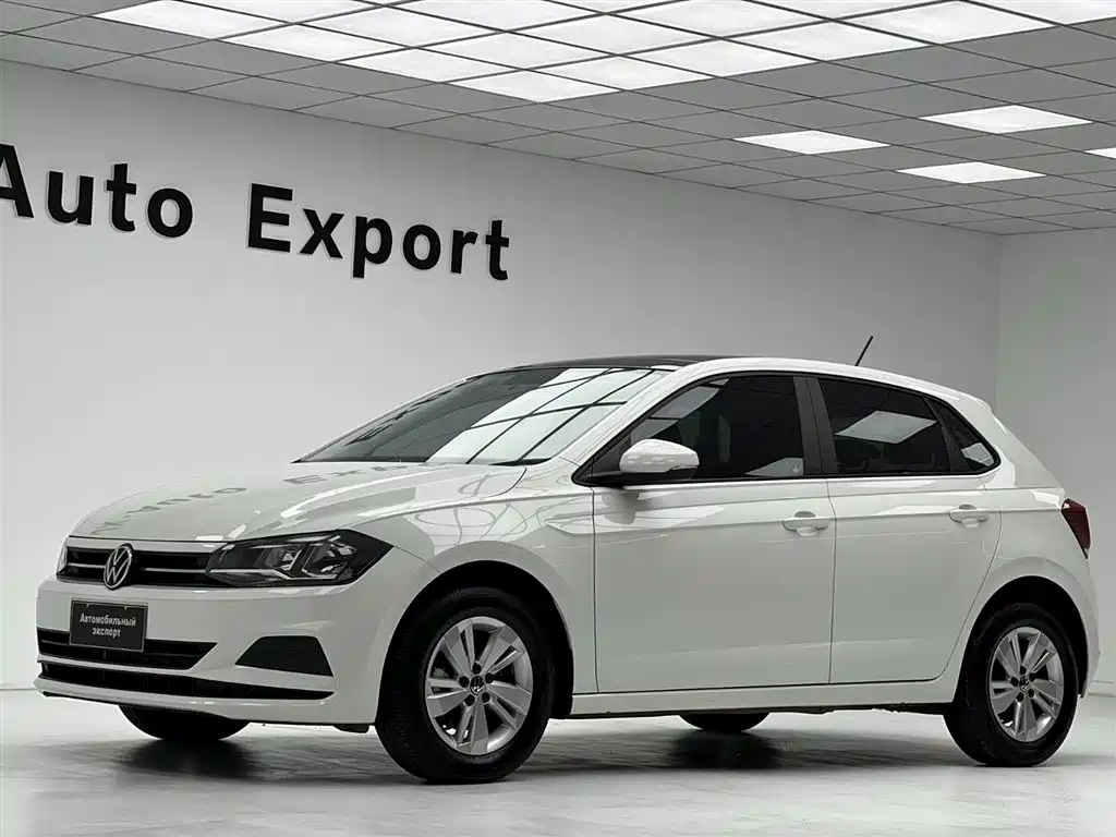 Volkswagen Polo 2021 Plus 1.5L Automatic Panorama Enjoyment Edition фото 7
