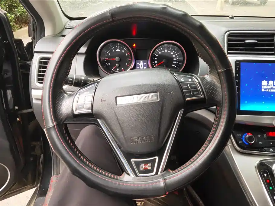 Haval H6 2015 Sport 1.5T Automatic 2WD Luxury фото 15