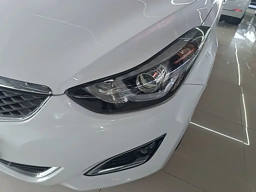 Hyundai Langdong 2016 1.6L Automatic Premium Edition фото 23