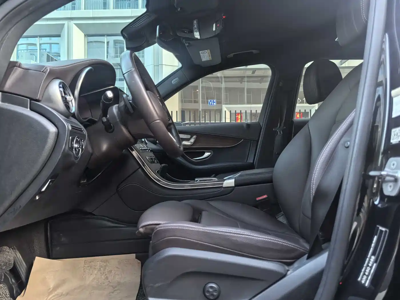 Mercedes-Benz GLC 2021 GLC 300 L 4MATIC Sporty фото 19
