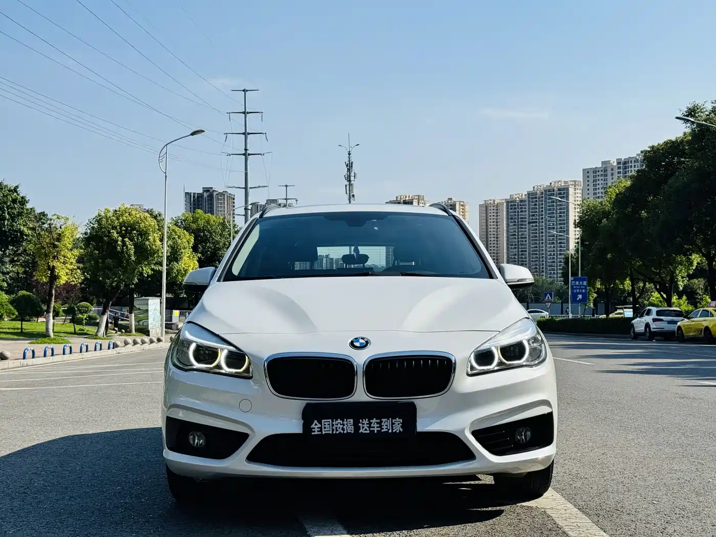BMW 2 Series Gran Tourer 2015 218i Sport Design Package фото 2