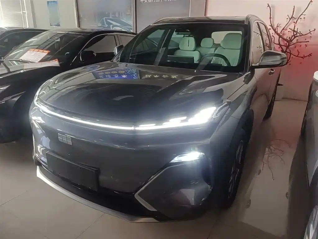 Geely Galaxy Starship 7 EM-i 2025 Model 120km Explorer+ Edition