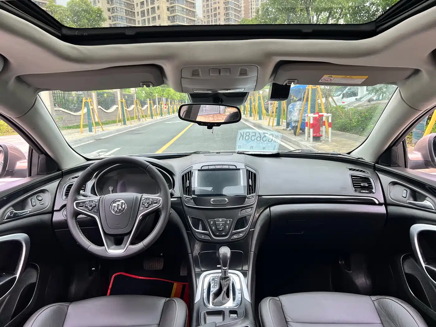 Buick Regal 2015 1.6T Elite Tech Edition фото 13