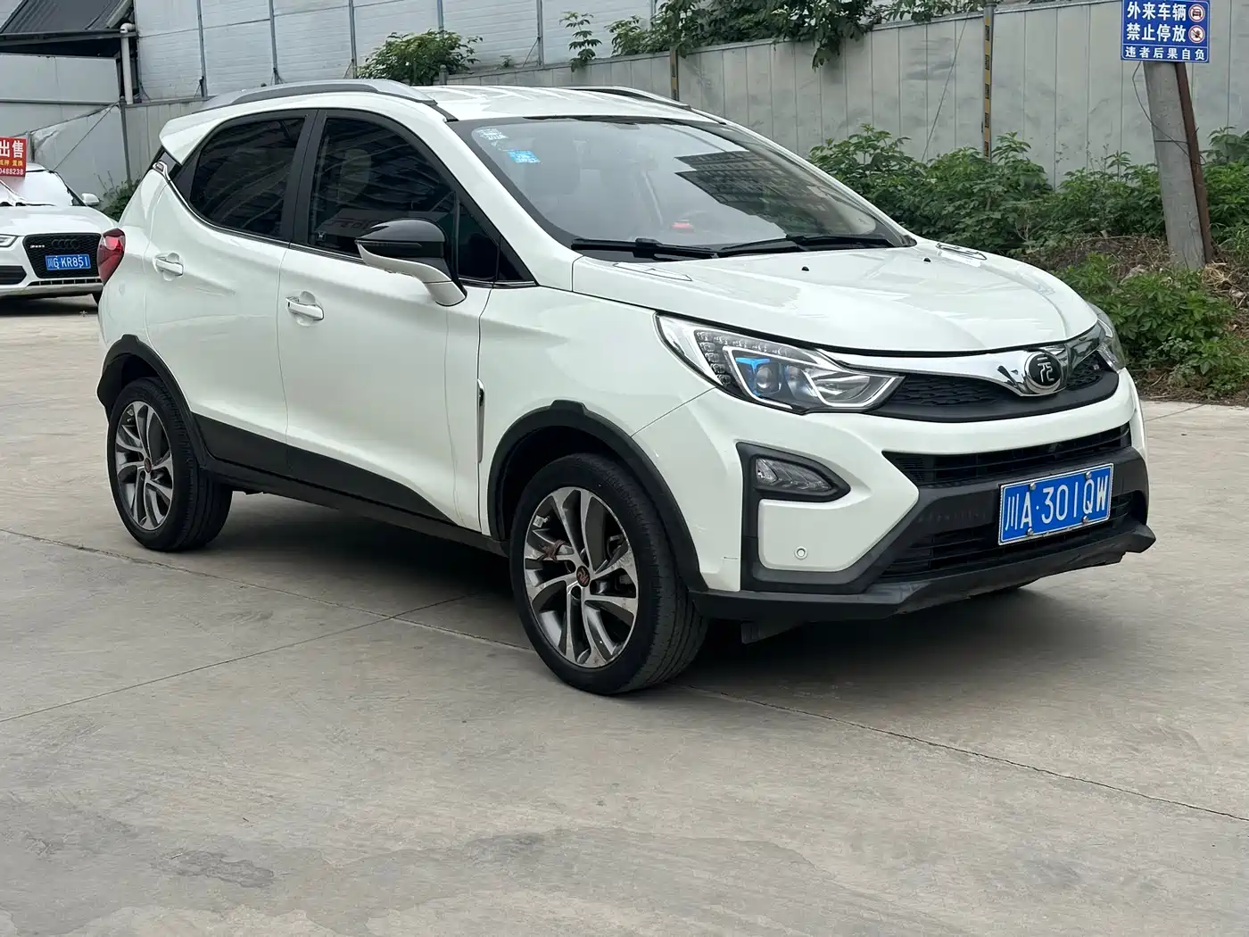 BYD Yuan 2016 1.5L Automatic Elegance фото 3