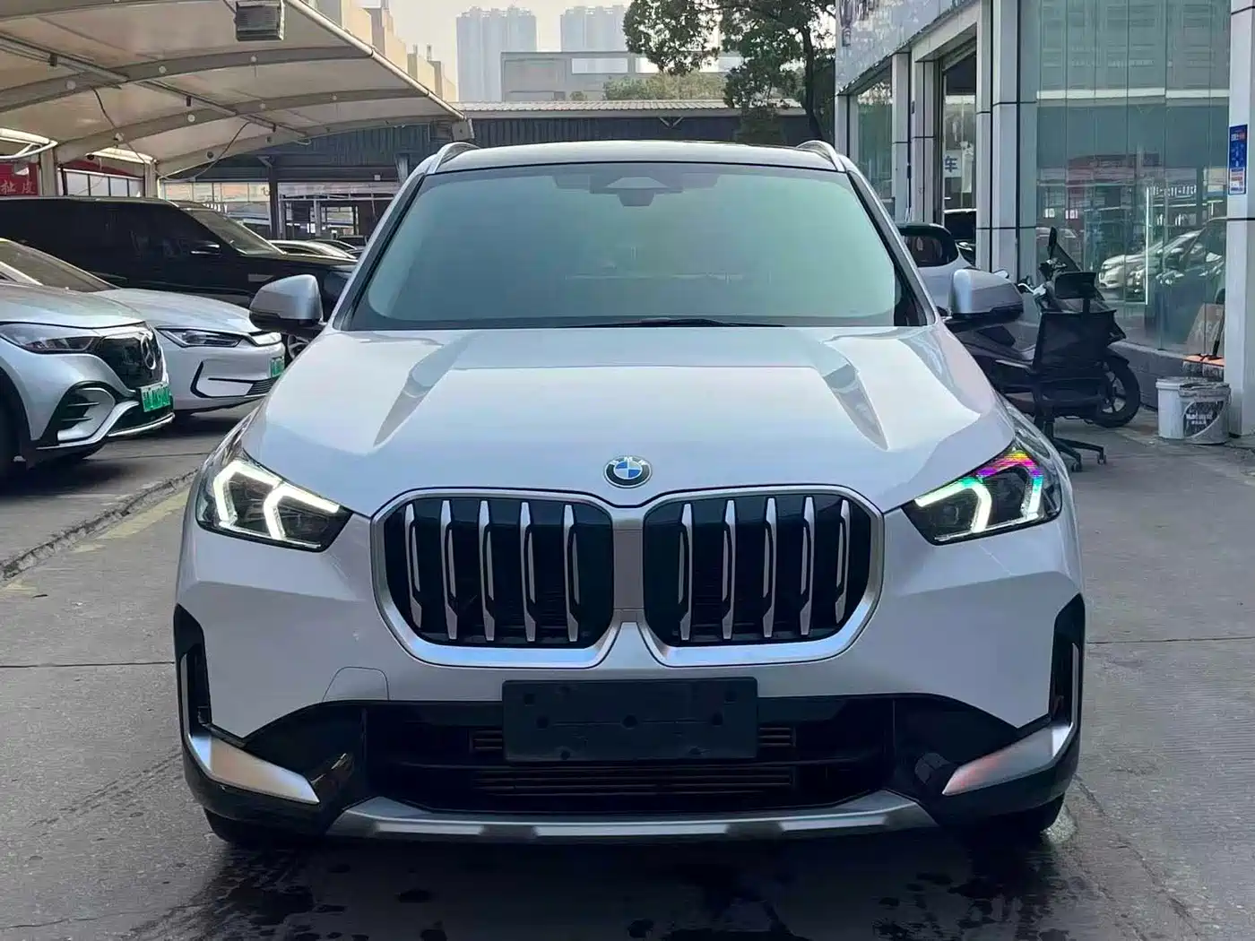 BMW X1 2023 sDrive25Li X Design Package фото 2