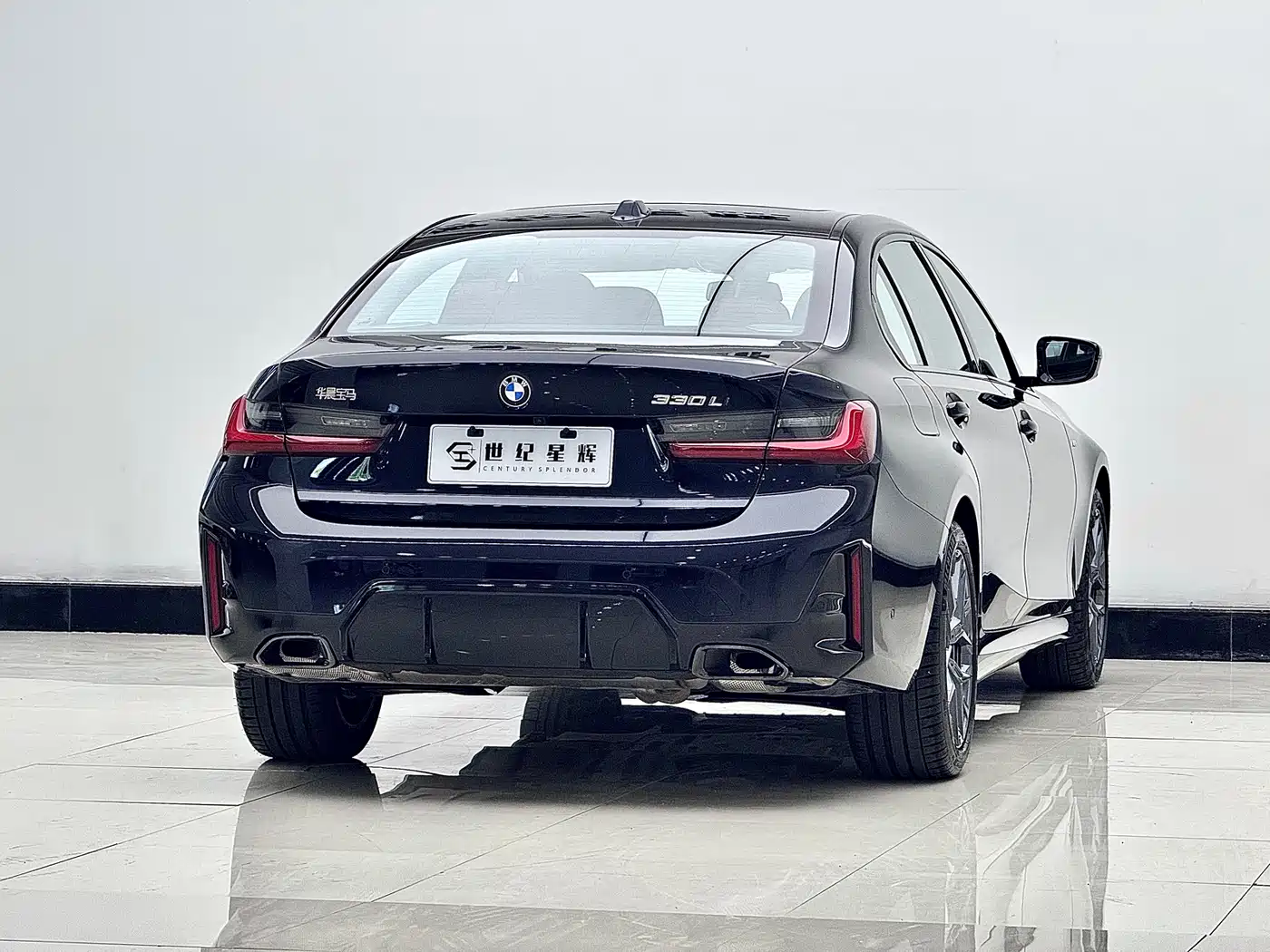 BMW 3 Series 2025 330Li M Sport Night Edition фото 12