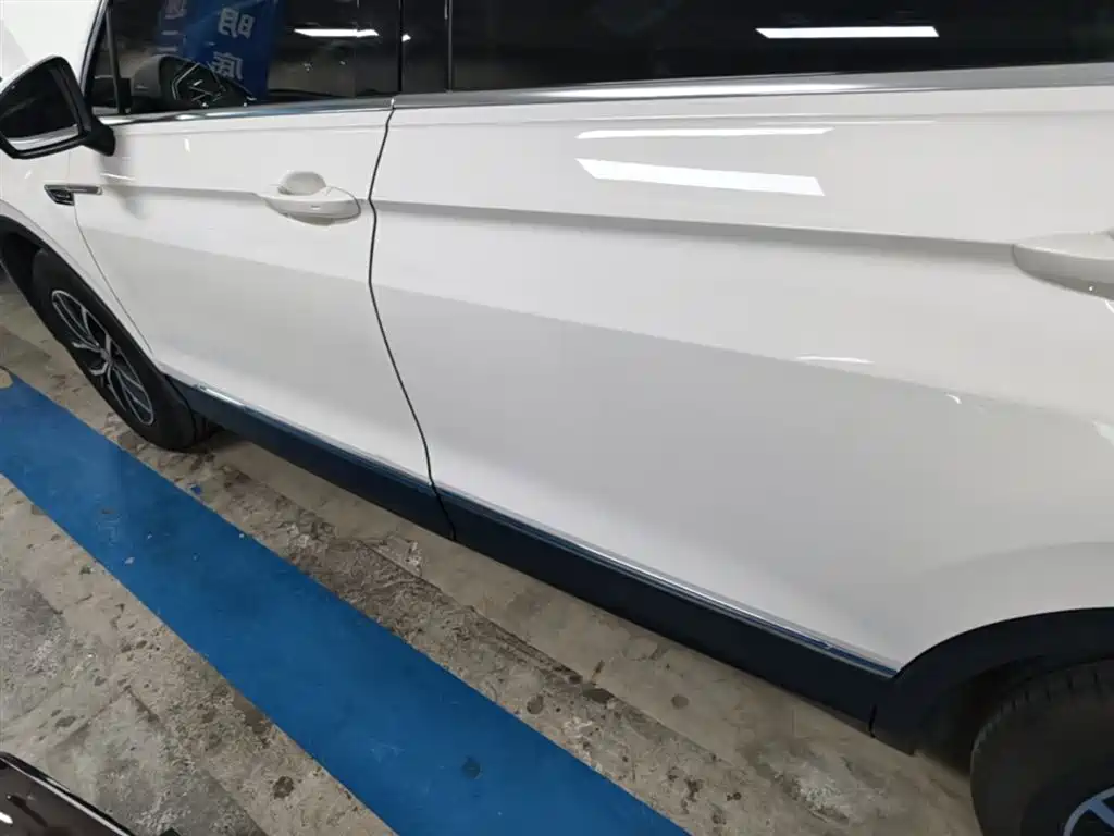 Volkswagen Tiguan L 2018 330TSI Automatic 2WD Luxury Edition фото 22