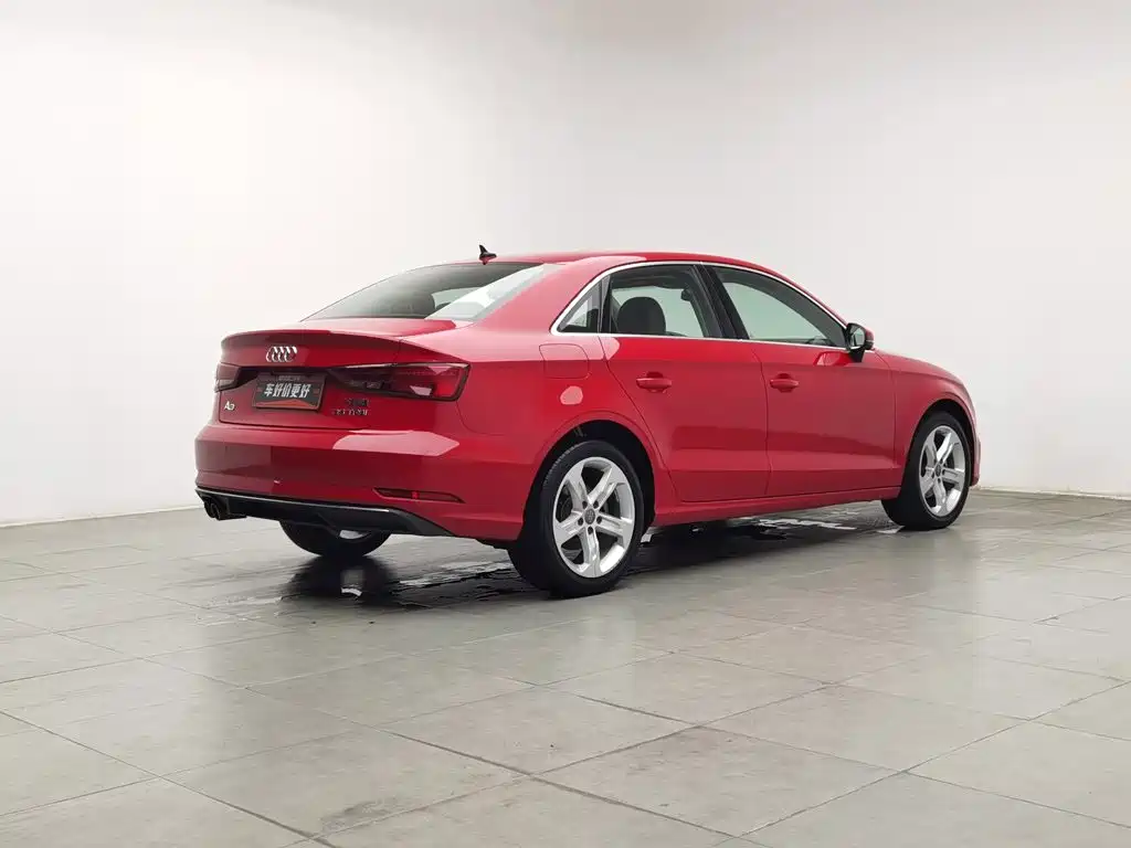 Photo 2 - Audi A3