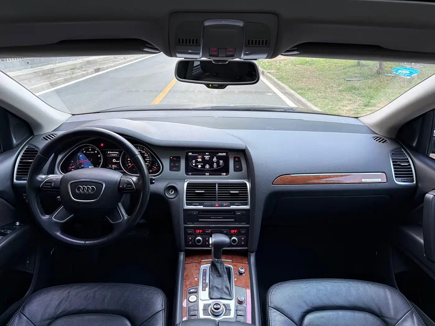Audi Q7 2015 40 TFSI Classic Edition фото 11