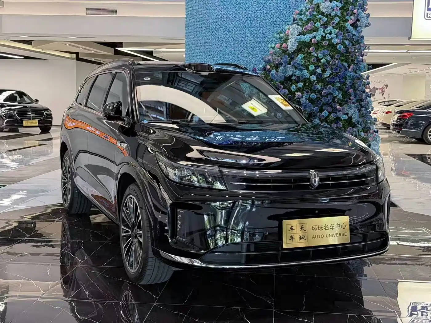 AITO Wenjie AITO M7 2024 1.5T Smart Drive 4WD Ultra 5-seater фото 3