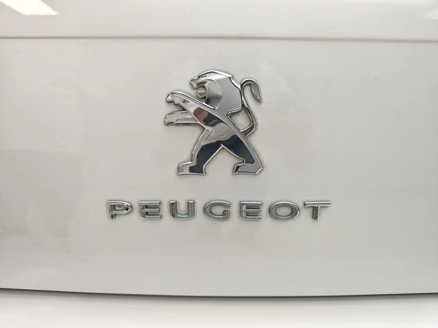 Peugeot 508 2015 1.8THP Auto Excellence Edition фото 13