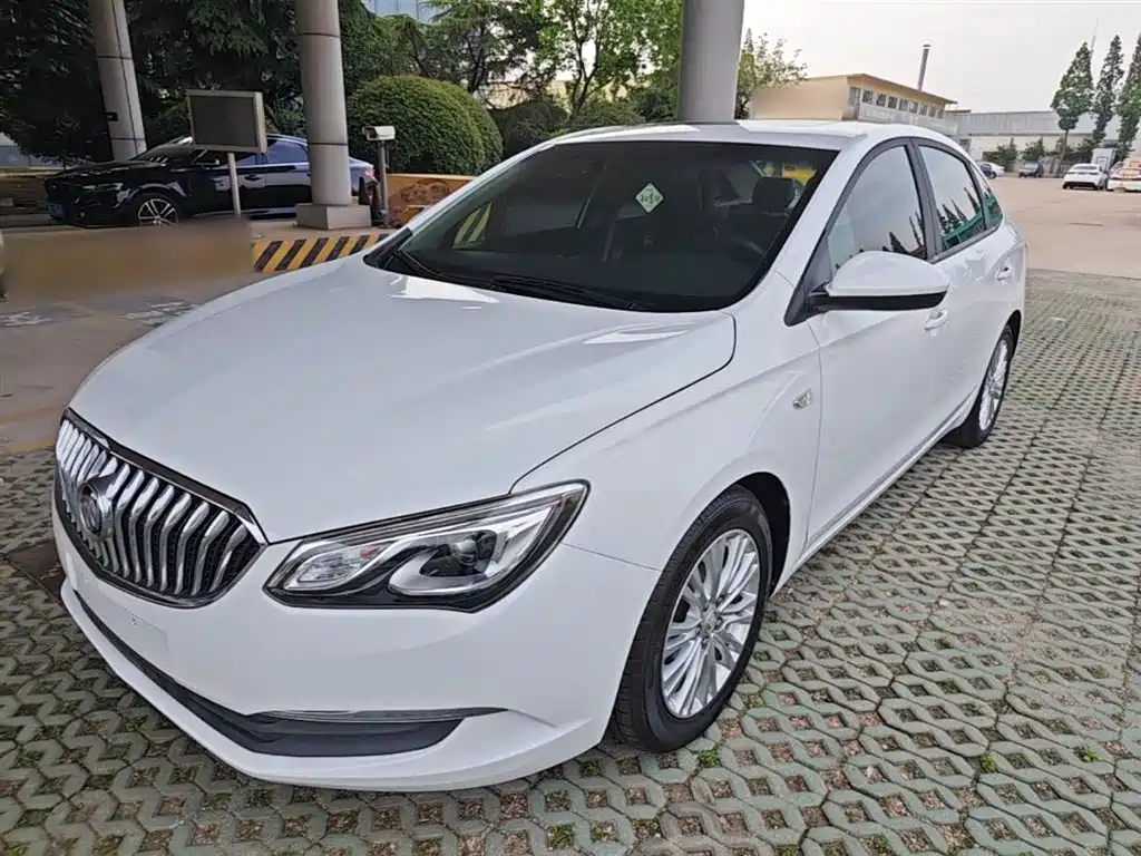 Buick Excelle 2016 15N Automatic Elite фото 2
