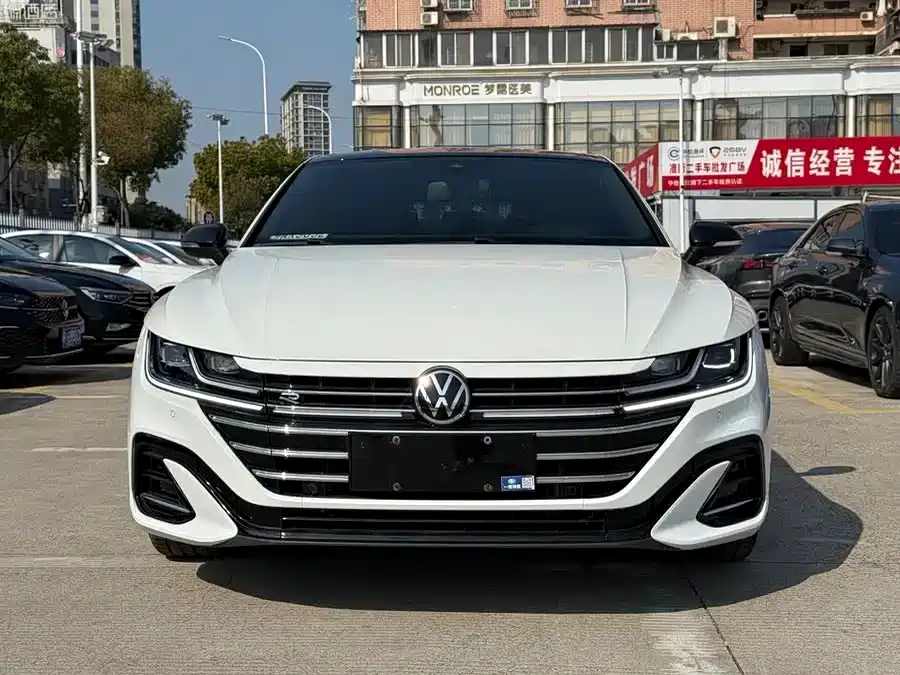 Volkswagen FAW-Volkswagen CC 2021 380TSI Eye-catching Edition фото 2