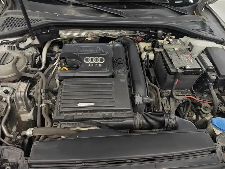 Audi A3 2018 30th Anniversary Sportback 35 TFSI Progressive фото 10