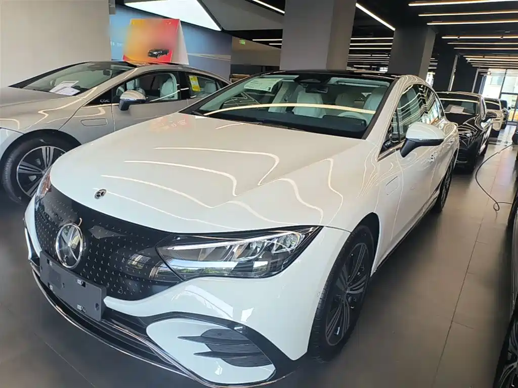Mercedes-Benz EQE 2025 500 4MATIC Pioneer