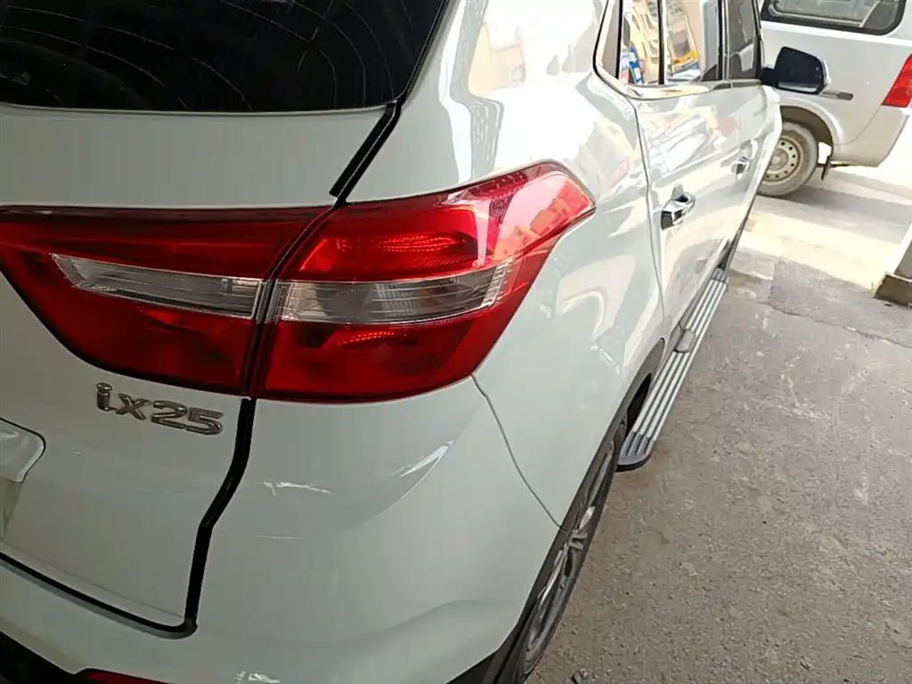 Hyundai Beijing Hyundai ix25 2015 1.6L Automatic 2WD Smart GLS фото 8